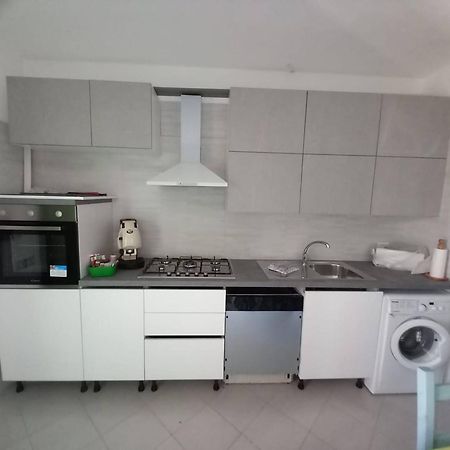 Casa Vacanze Vista Mare A Budoni - Sam01 Танаунела Екстериор снимка
