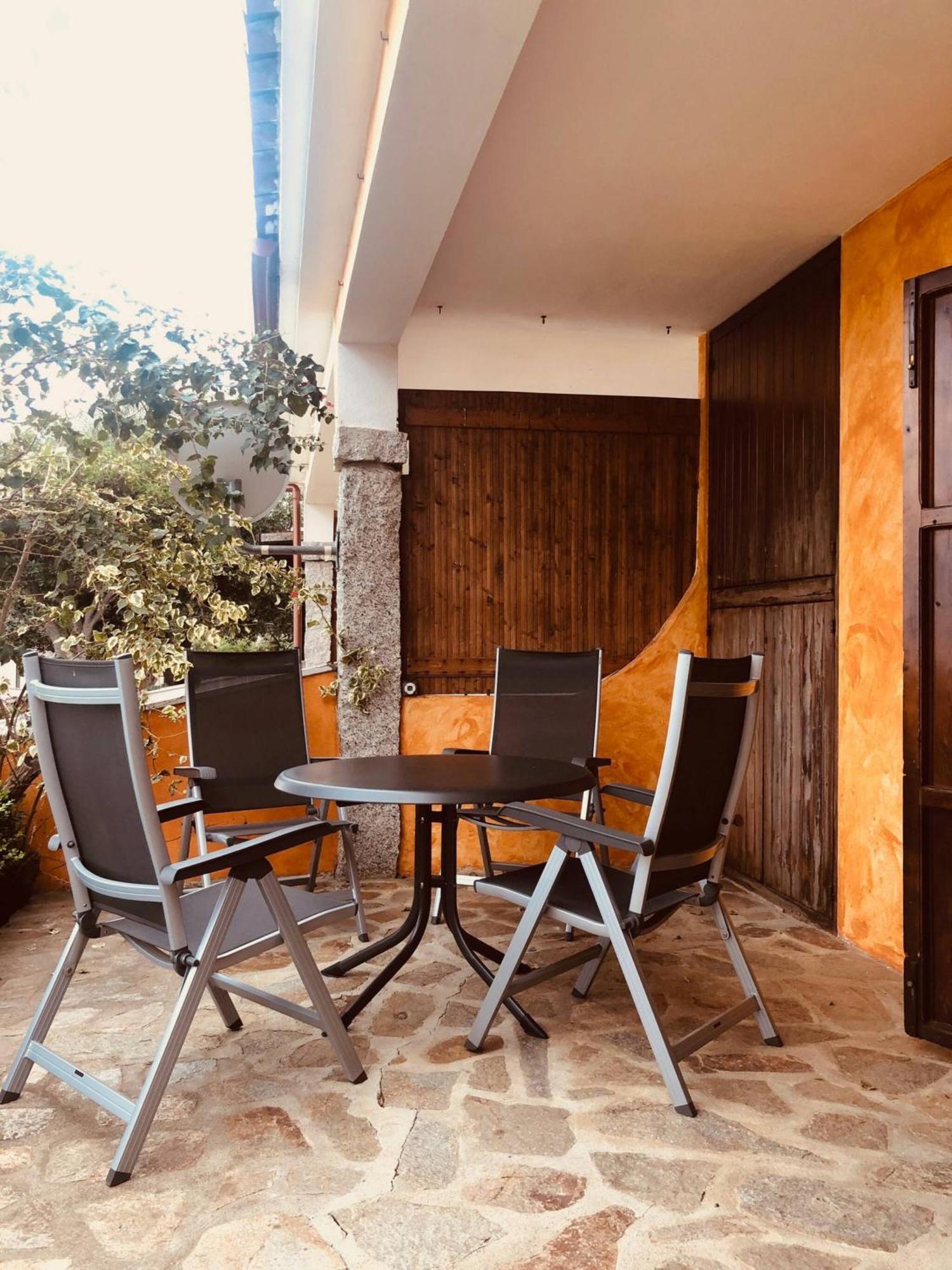 Casa Vacanze Vista Mare A Budoni - Sam01 Танаунела Екстериор снимка